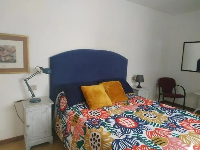 Piso, Playa De Covas *