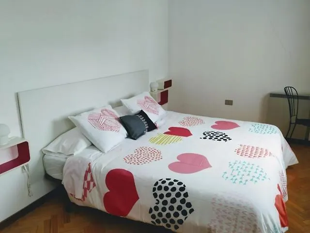 Piso, Playa De Covas 比韦罗